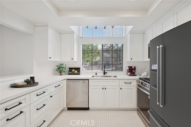 MLS #NP25256457 image #1