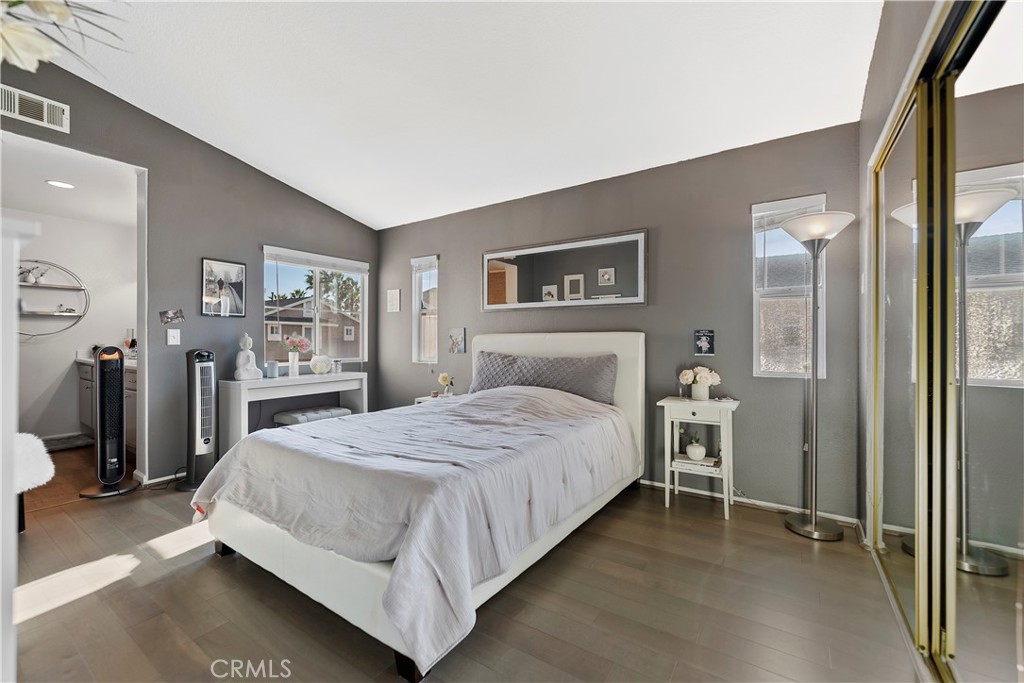 MLS #NP25256504 image #23