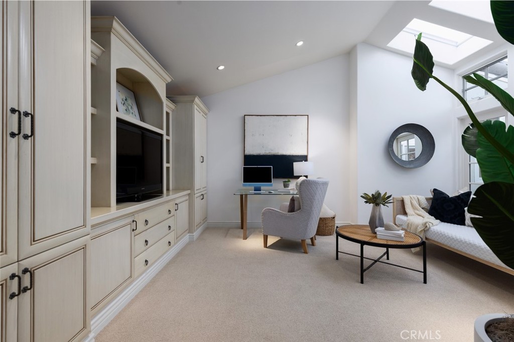 MLS #NP25257552 image #17