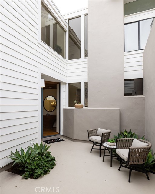 MLS #NP25257799 image #1