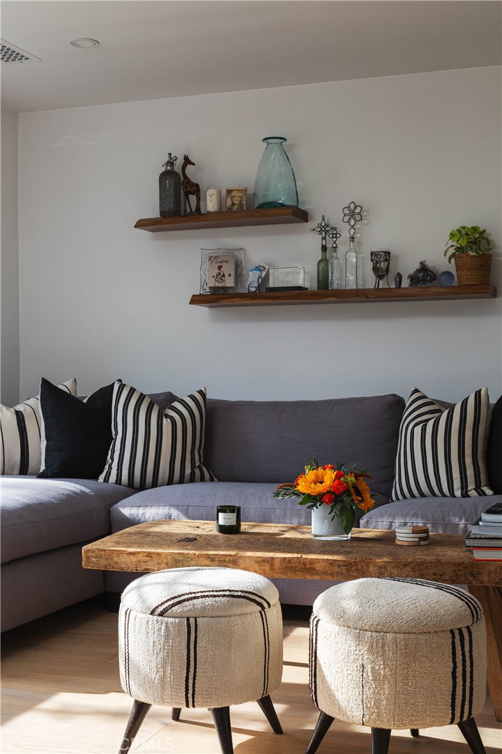 MLS #NP25258838 image #26