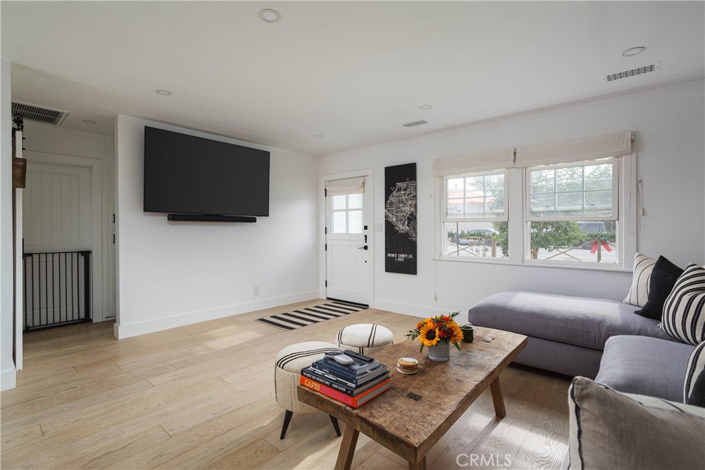 MLS #NP25258838 image #9