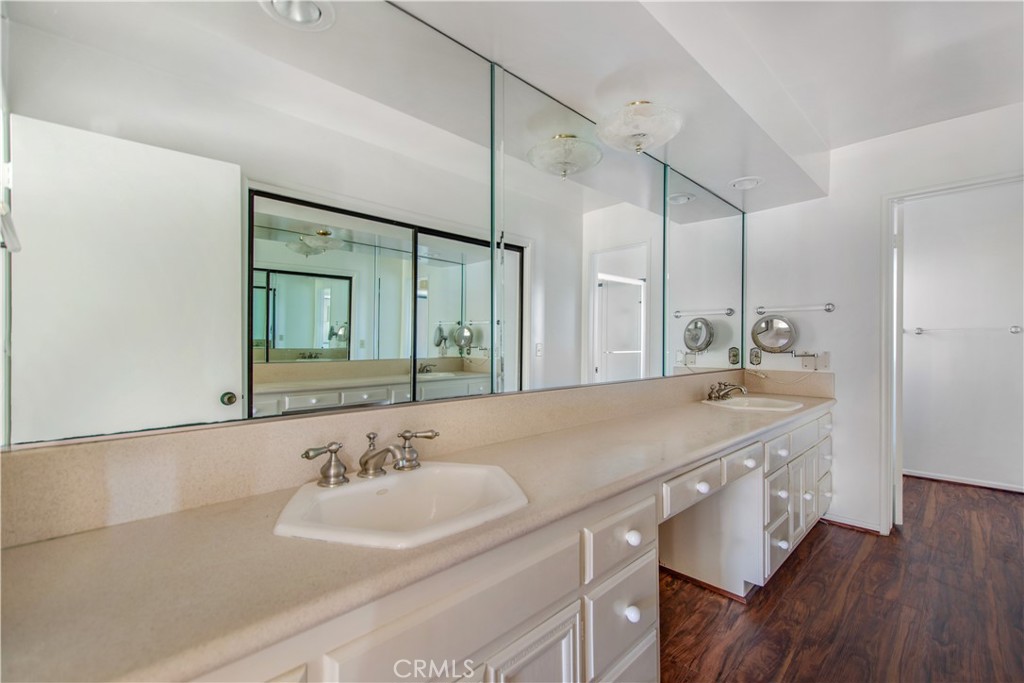 MLS #NP25258931 image #40