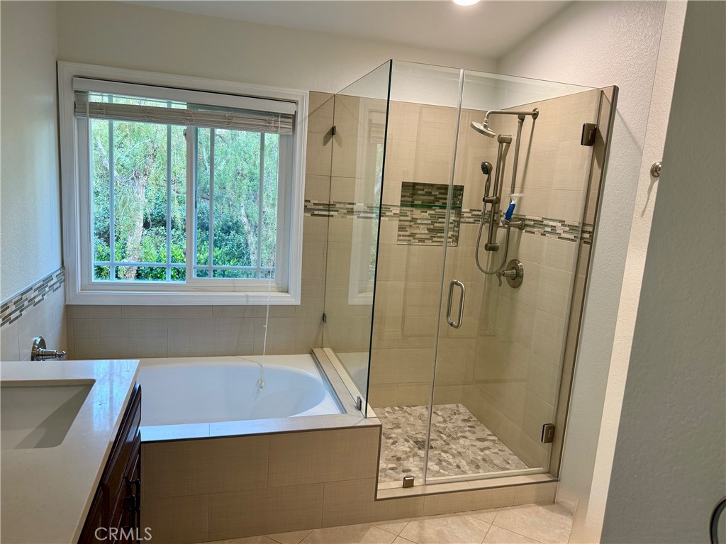 MLS #NP25259219 image #17