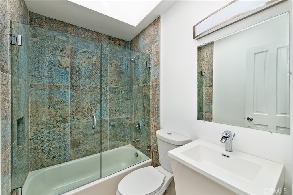 MLS #NP25259298 image #11