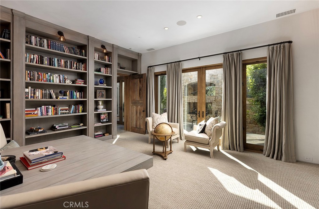 MLS #NP25259400 image #25