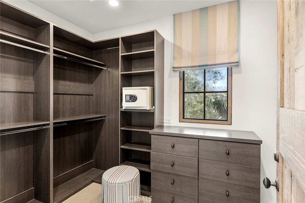 MLS #NP25259400 image #62