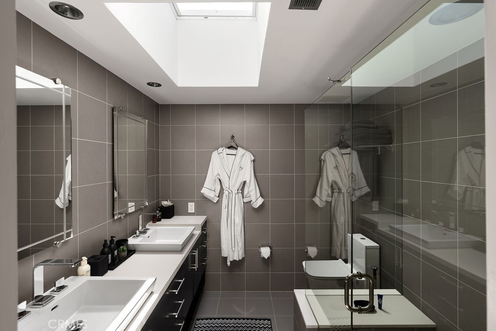 MLS #NP25260000 image #10