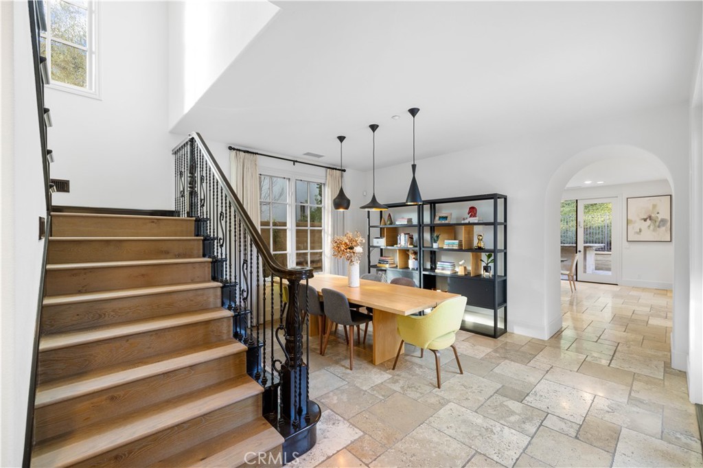 MLS #NP25058104 image #10