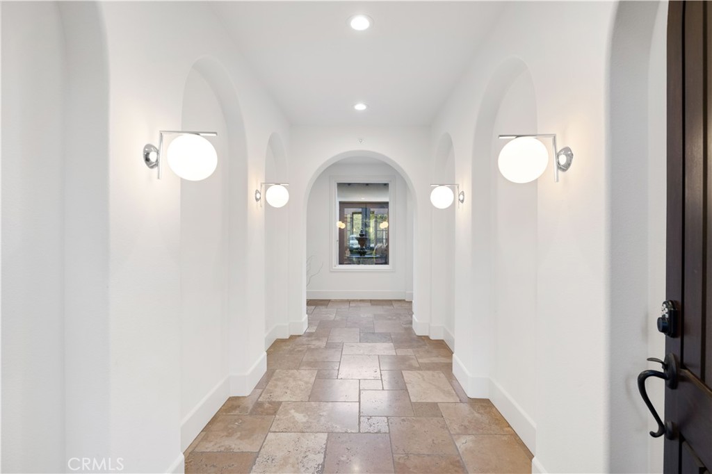 MLS #NP25058104 image #12