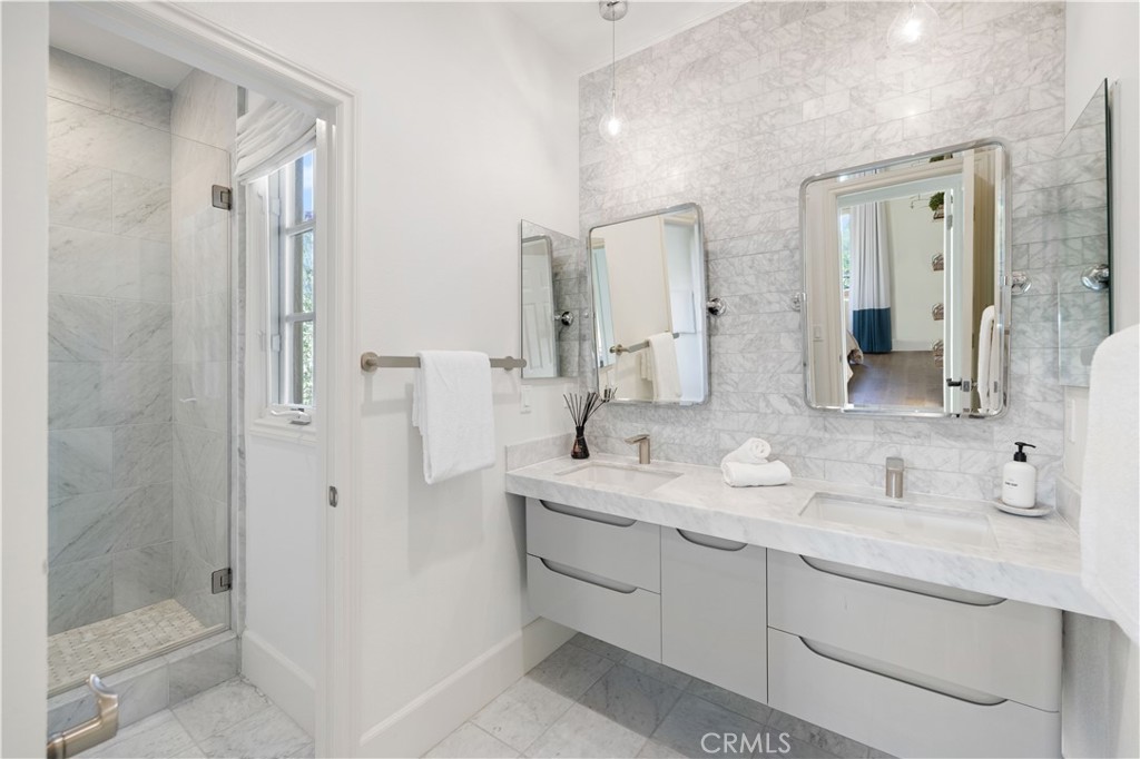 MLS #NP25058104 image #32