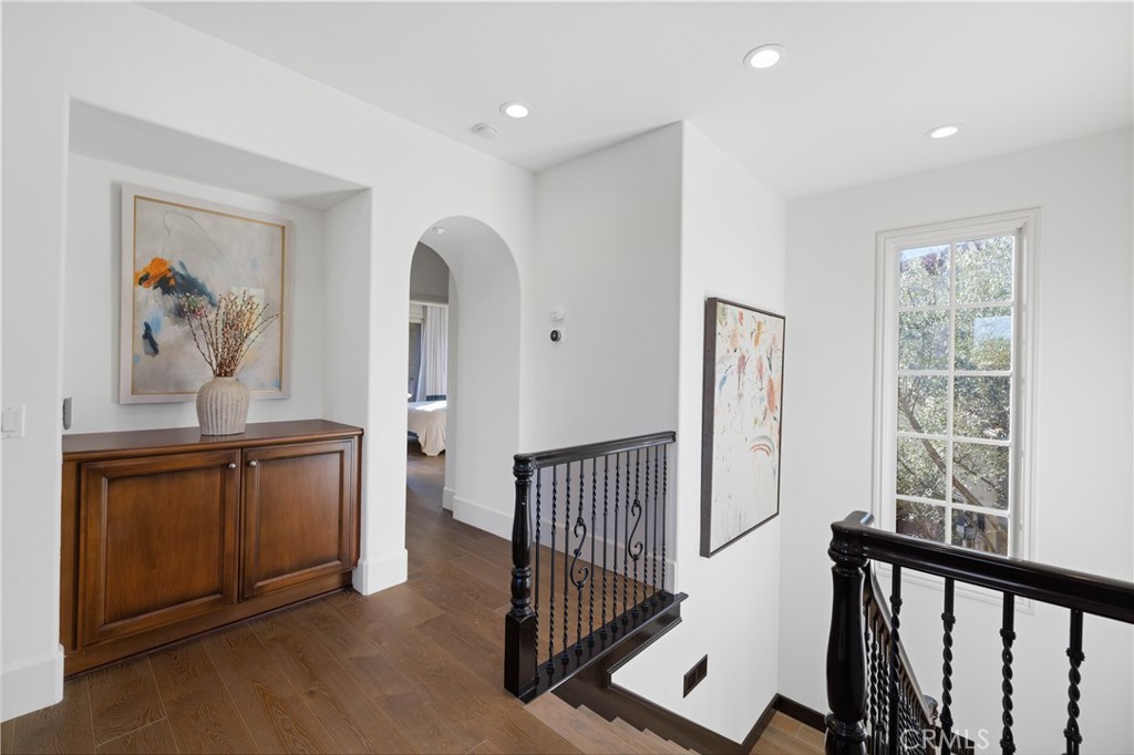 MLS #NP25058104 image #33