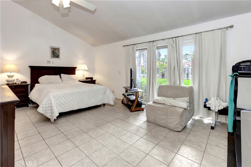 MLS #NP25260571 image #4