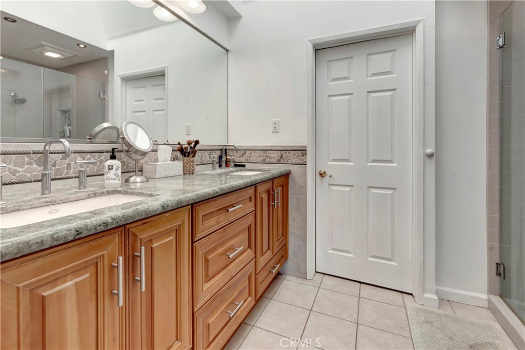 MLS #NP25260571 image #6