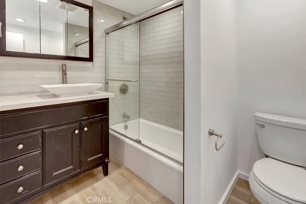 MLS #NP25260704 image #12