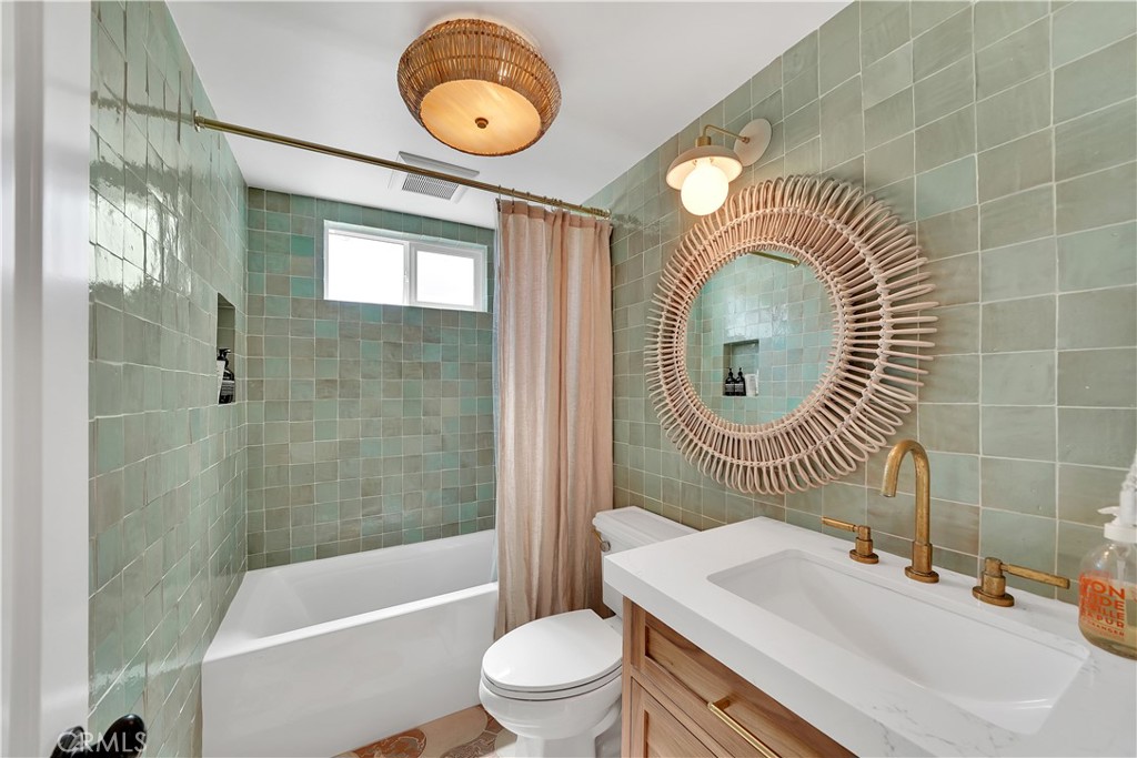 MLS #NP25260790 image #17