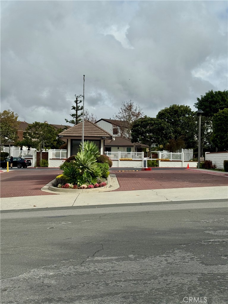 MLS #NP25260798 image #30