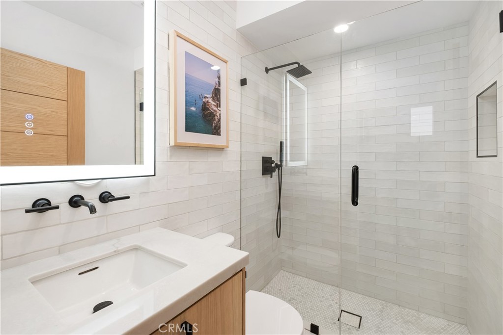 MLS #NP25260923 image #9