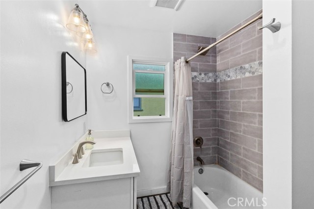 MLS #NP25261978 image #29