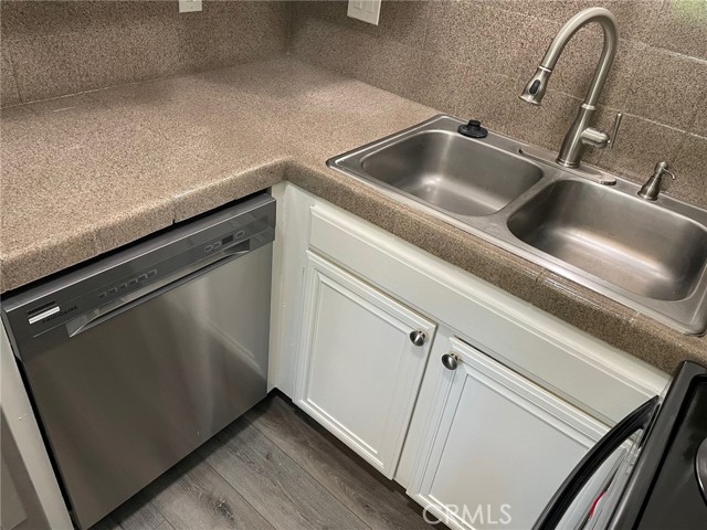 MLS #NP25263278 image #7