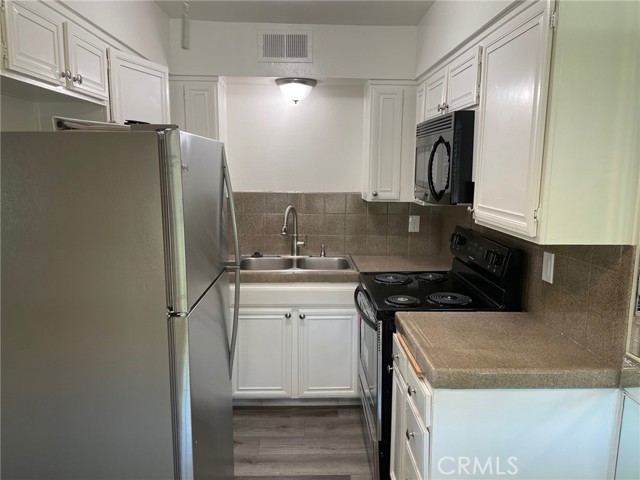 MLS #NP25263278 image #8