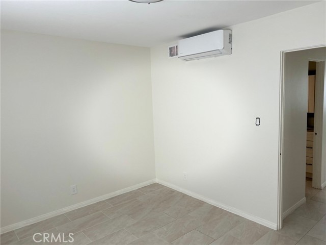 MLS #NP25263285 image #9