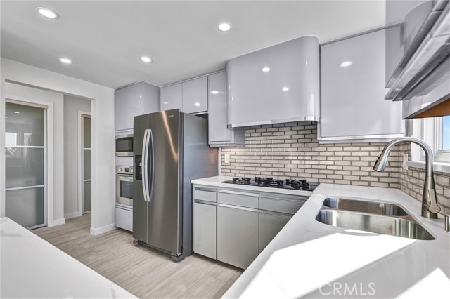 MLS #NP25263666 image #8