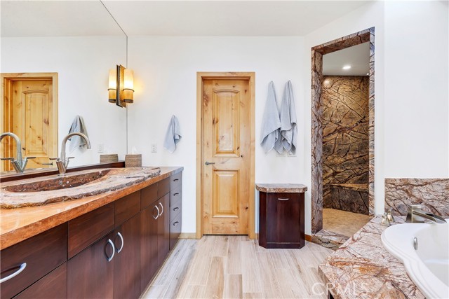 MLS #NP25263709 image #16