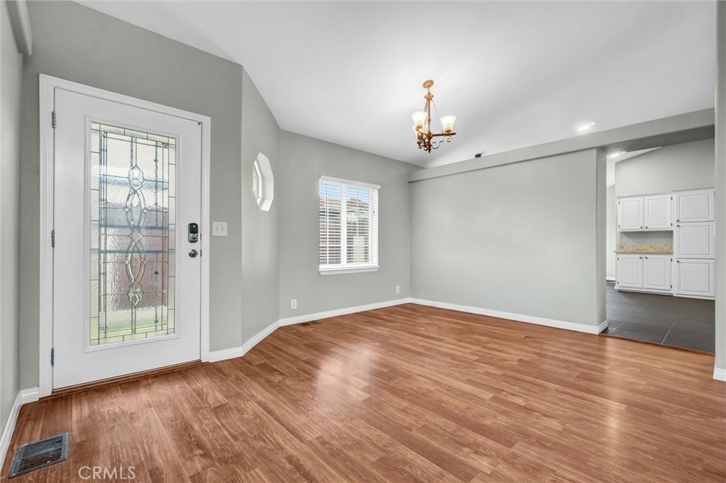 MLS #NP25264133 image #7