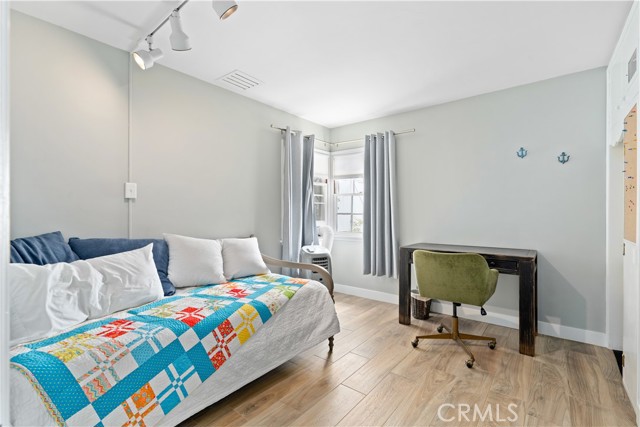 MLS #NP25264486 image #5