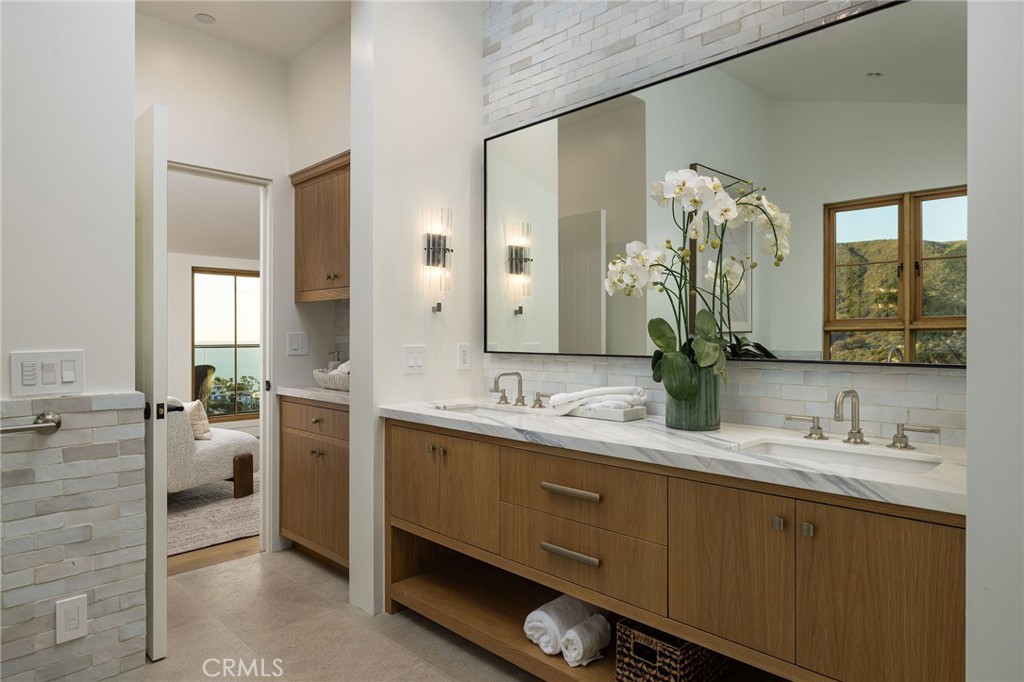 MLS #NP25264858 image #14