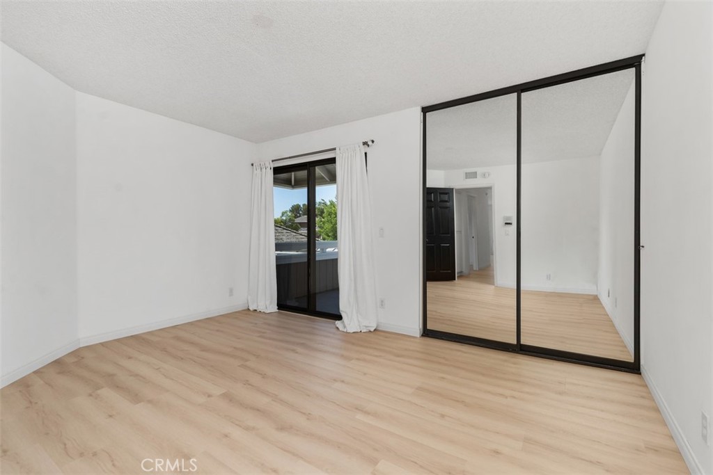 MLS #NP25265082 image #32