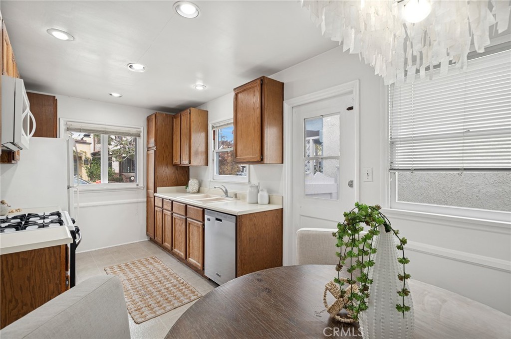 MLS #NP25265141 image #10