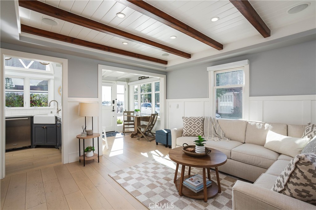 MLS #NP25265161 image #2