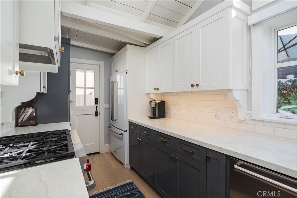 MLS #NP25265161 image #6