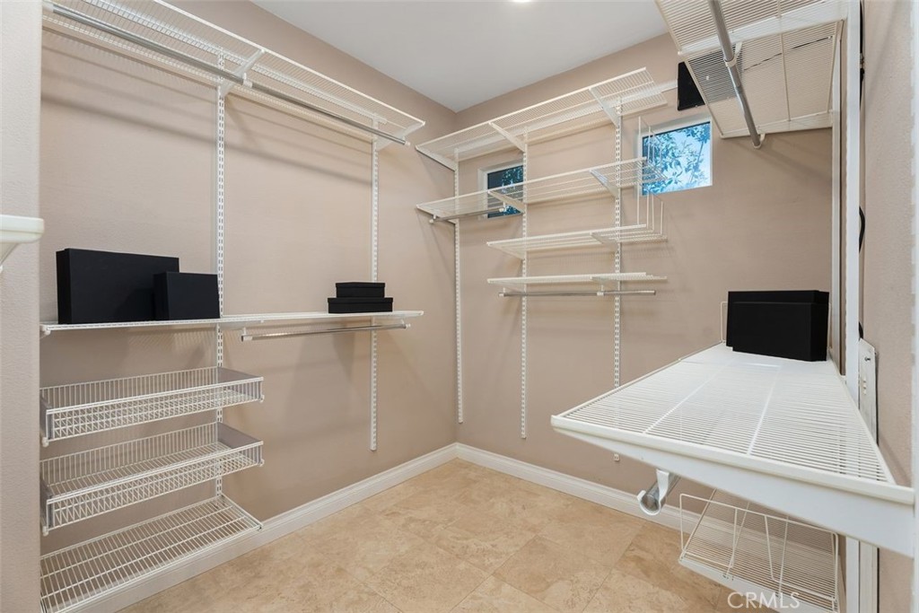 MLS #NP25266220 image #11