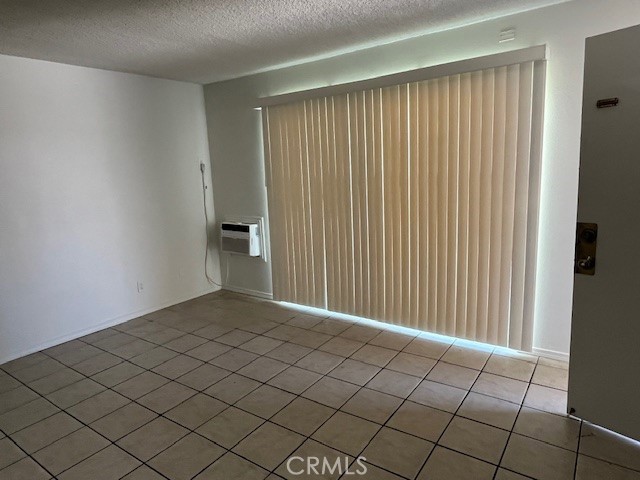 MLS #NP25266481 image #4