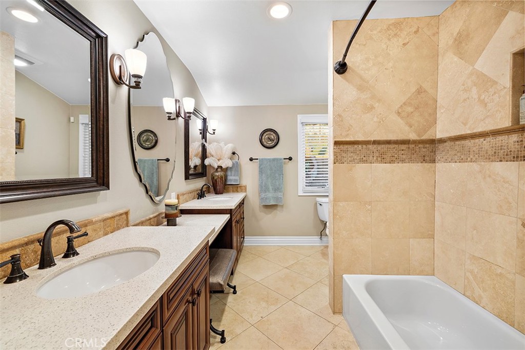 MLS #NP25266842 image #32