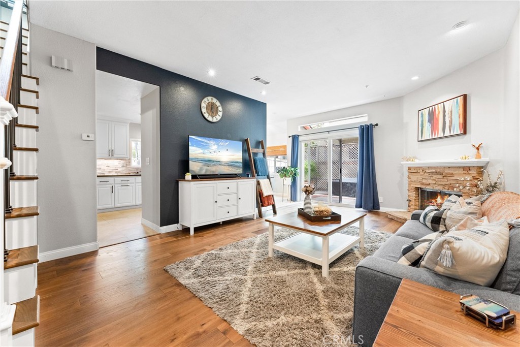 MLS #NP25266981 image #2