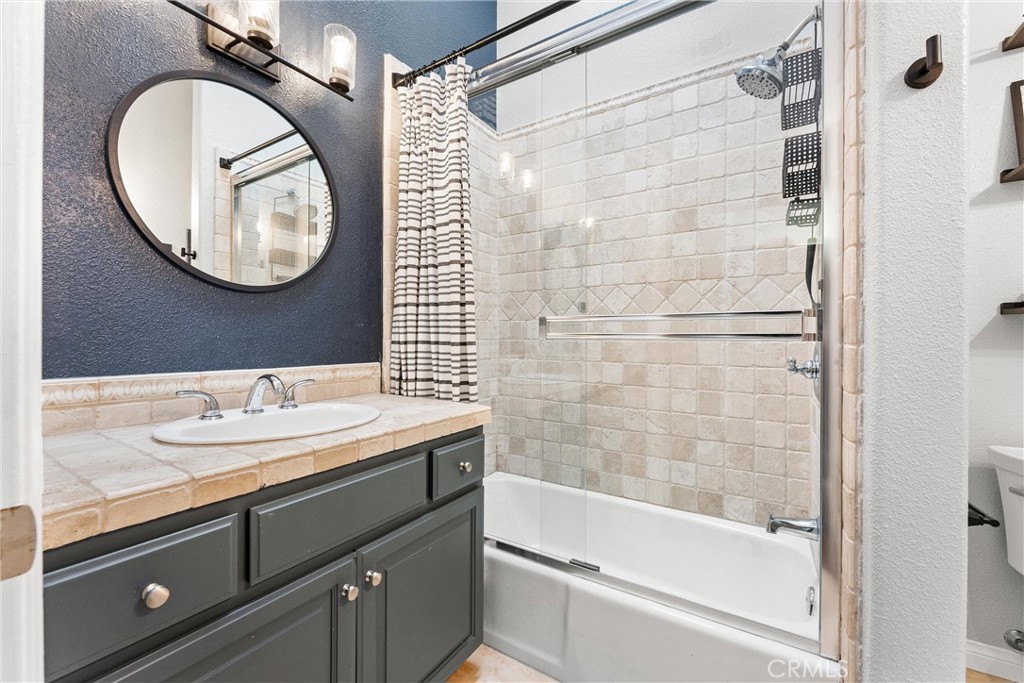 MLS #NP25266981 image #33