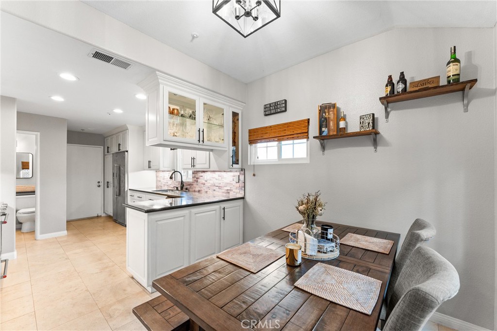 MLS #NP25266981 image #5