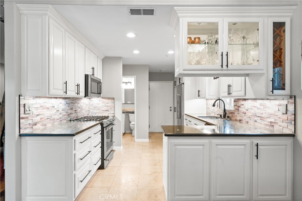 MLS #NP25266981 image #7