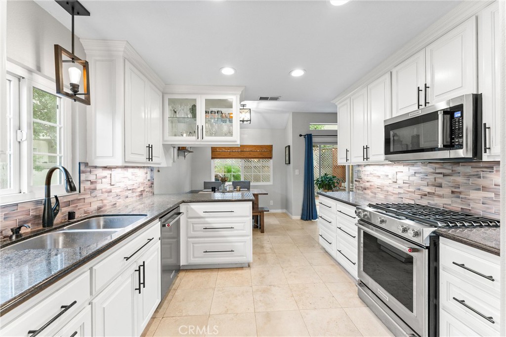 MLS #NP25266981 image #9