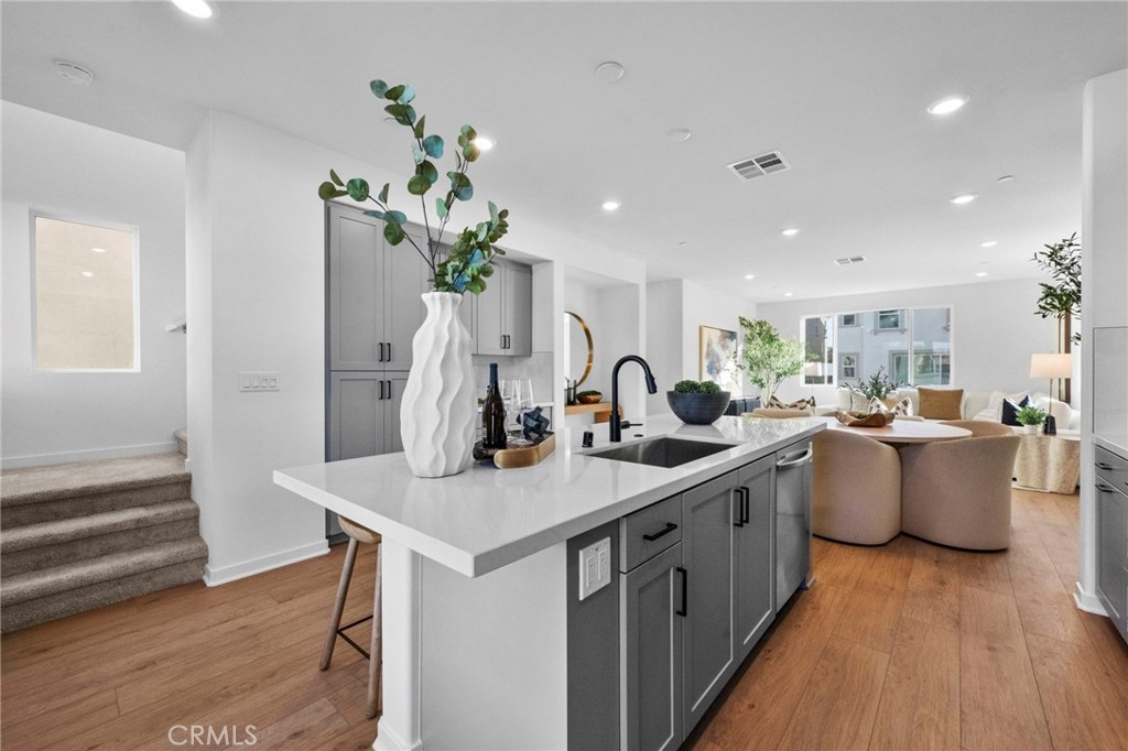 MLS #NP25267229 image #25