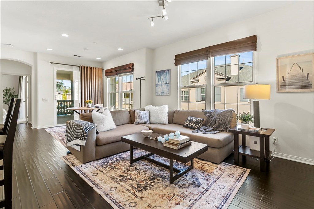 MLS #NP25267295 image #2