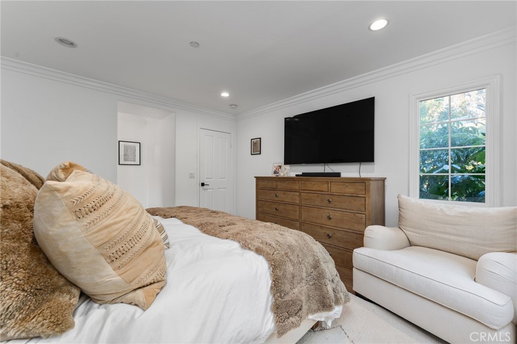 MLS #NP25267617 image #16