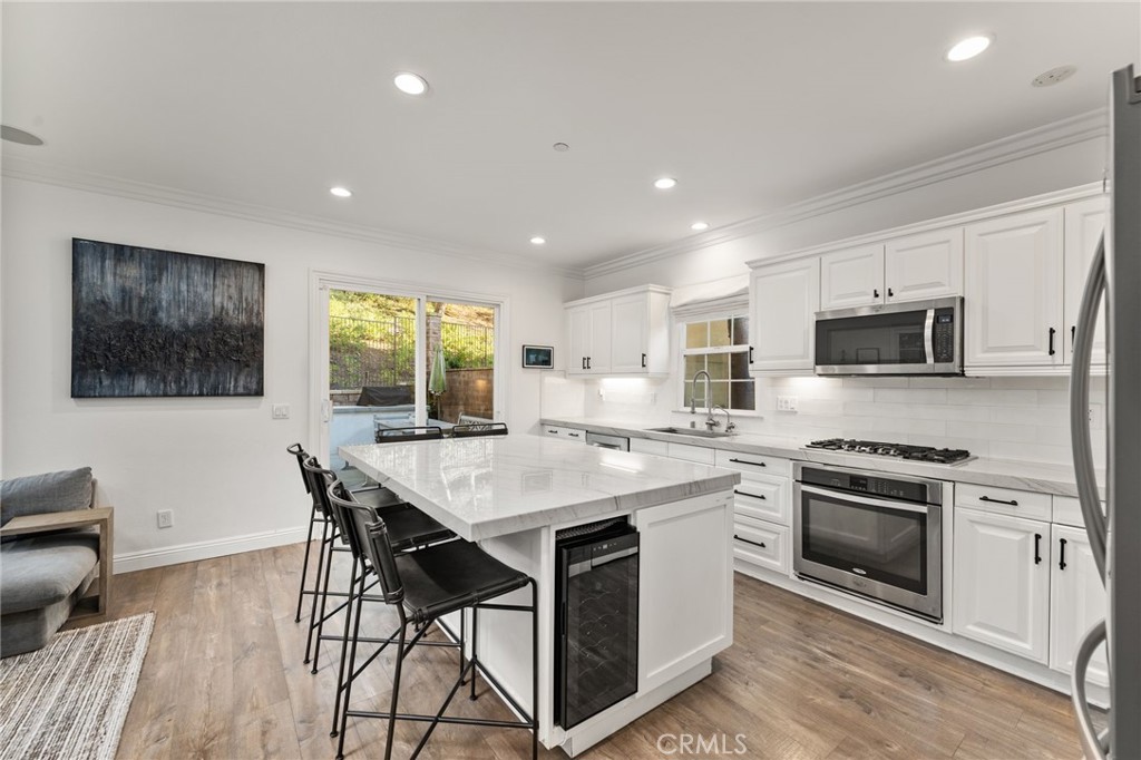 MLS #NP25267617 image #6