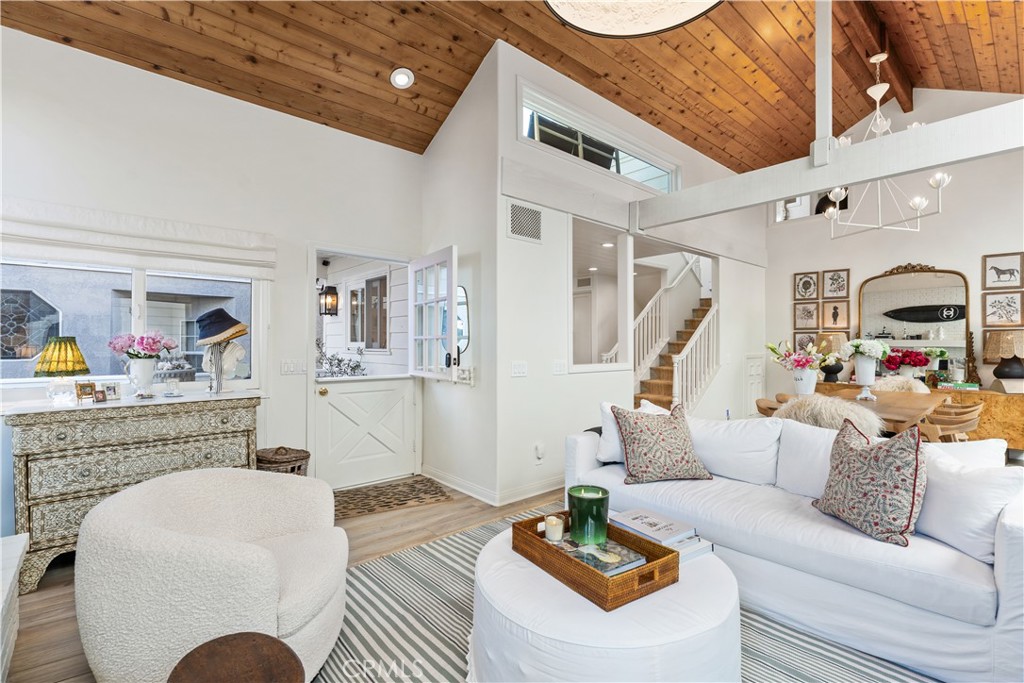 MLS #NP25267871 image #10