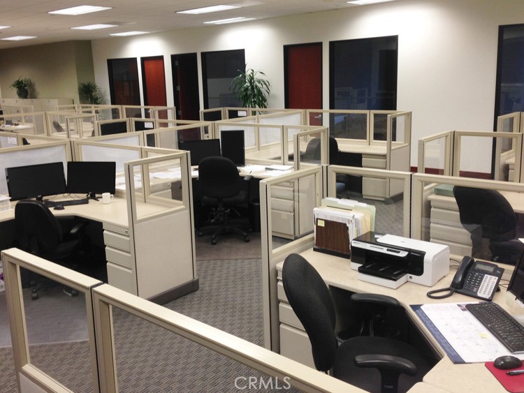 MLS #NP25268171 image #2