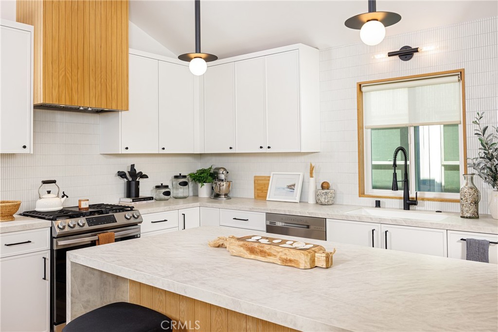 MLS #NP25268228 image #9